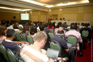 Pesquisadores discutem Comunicação da Ciência e Média Social na PCST 2014